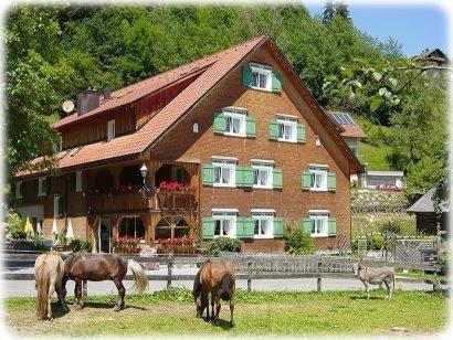 Hotel Gasthaus Schaefle Buerserberg Exterior photo