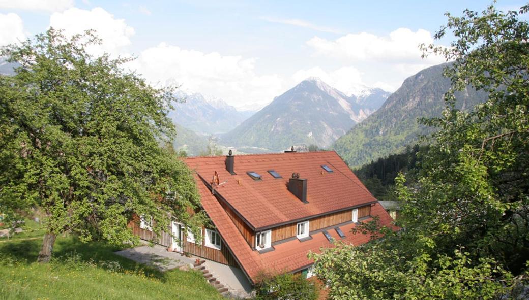 Hotel Gasthaus Schaefle Buerserberg Exterior photo