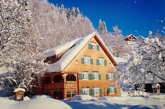 Hotel Gasthaus Schaefle Buerserberg Exterior photo