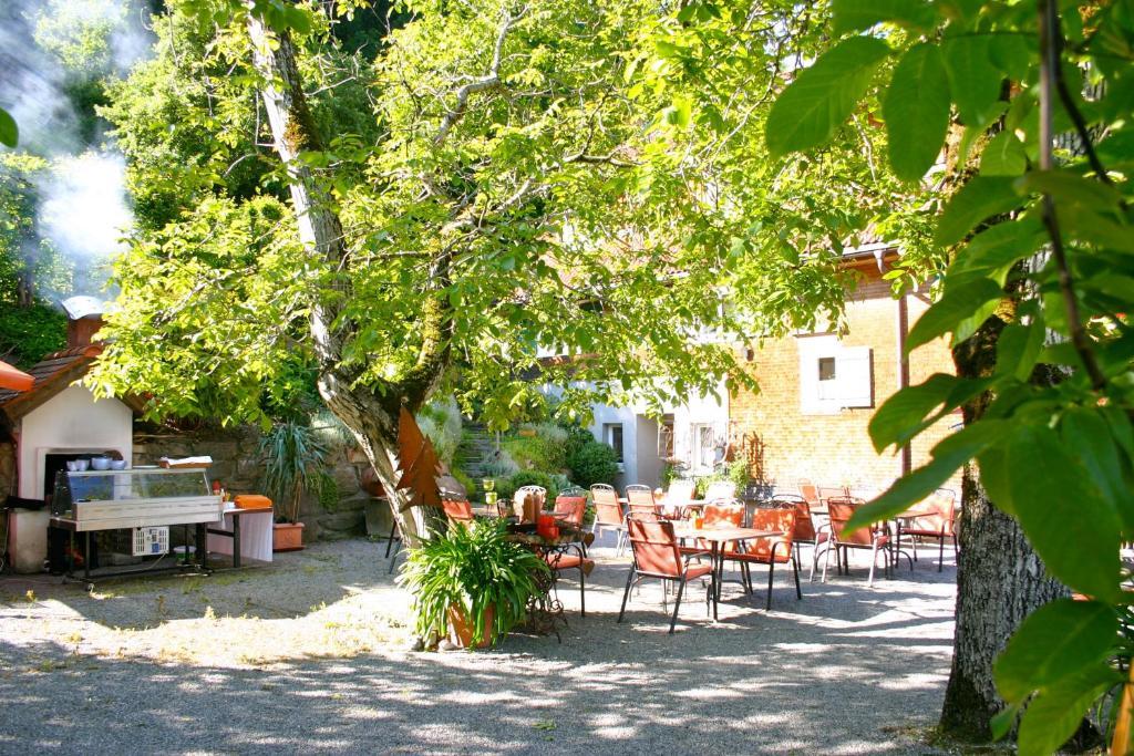 Hotel Gasthaus Schaefle Buerserberg Exterior photo